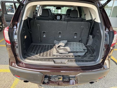 Used 2024 Subaru Ascent Touring AWD/4WD image 24