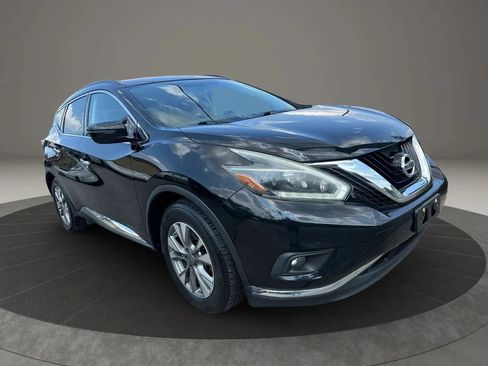 Used 2018 Nissan Murano SV AWD/4WD image 3