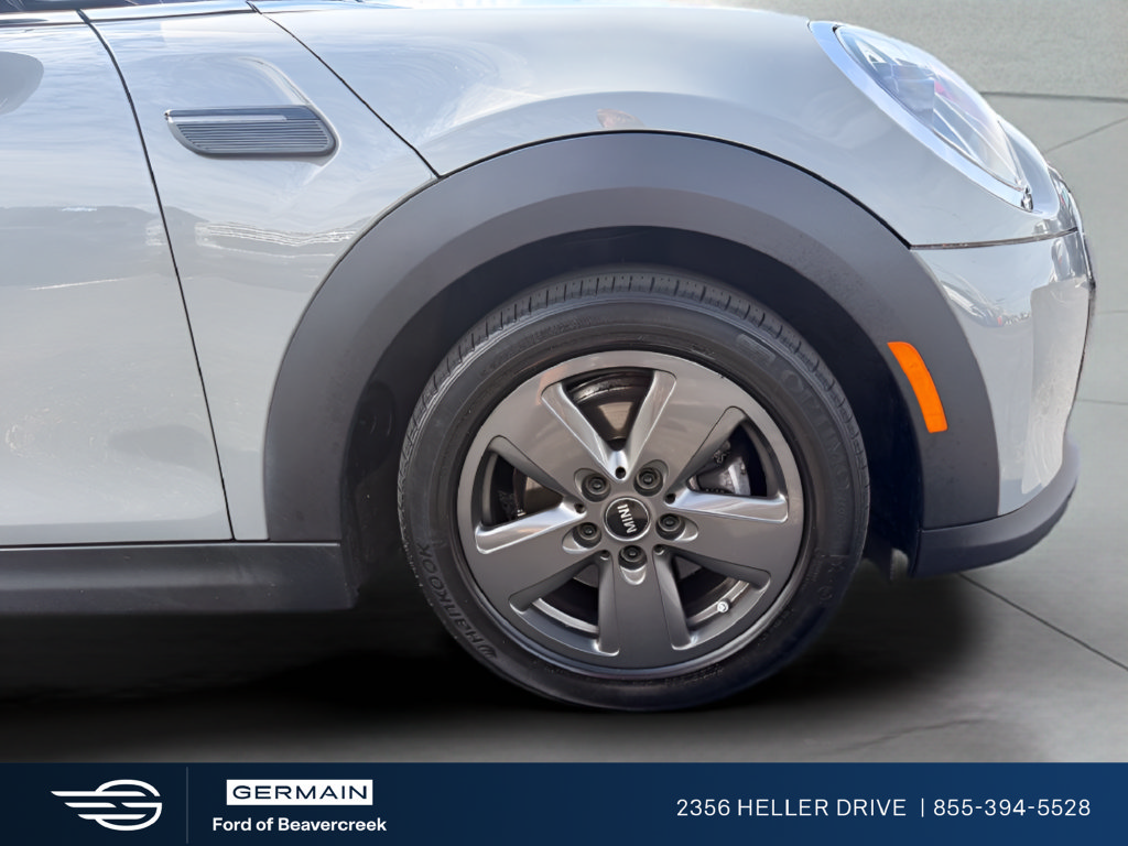 Used 2023 MINI Cooper 2-Door Hardtop FWD image 27
