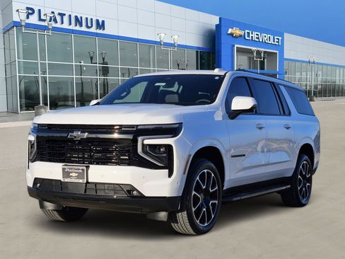 New 2026 Chevrolet Suburban RST w/ Comfort Package AWD/4WD image 2