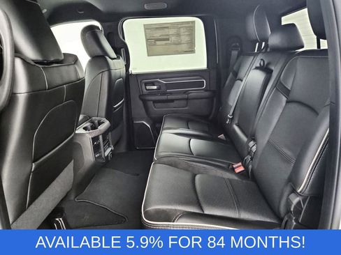 New 2026 RAM 2500 Laramie AWD/4WD image 21