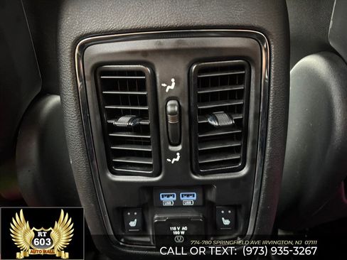 Used 2021 Jeep Grand Cherokee Limited w/ Quick Order Package 28K 80th AWD/4WD image 15
