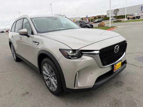 New 2026 MAZDA CX-90 Plug-In Hybrid w/ Preferred AWD/4WD image 7