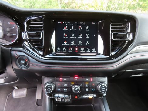 Certified 2024 Dodge Durango GT image 14