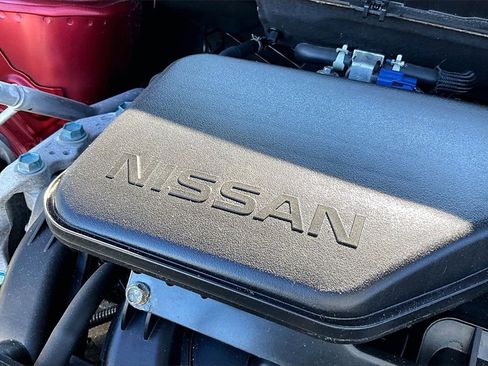 Used 2021 Nissan Rogue Sport SV image 28