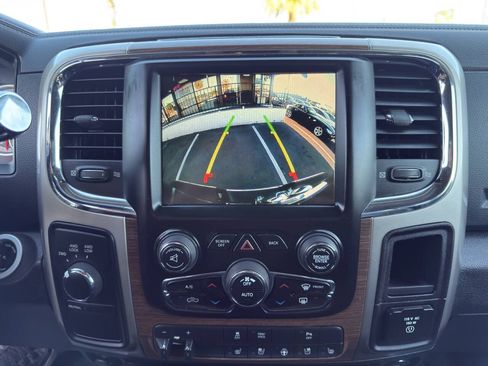 Used 2015 RAM 2500 Laramie AWD/4WD image 20