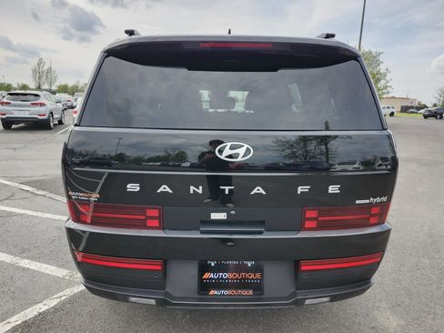 Used 2025 Hyundai Santa Fe SEL image 16
