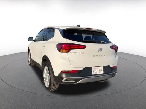 Used 2025 Buick Encore GX Preferred image 11