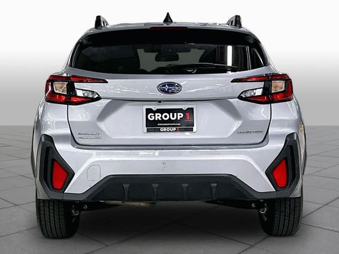 Used 2025 Subaru Crosstrek 2.5i Premium AWD/4WD image 5
