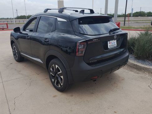 New 2026 Nissan Kicks SV w/ Cold Weather Package AWD/4WD image 5