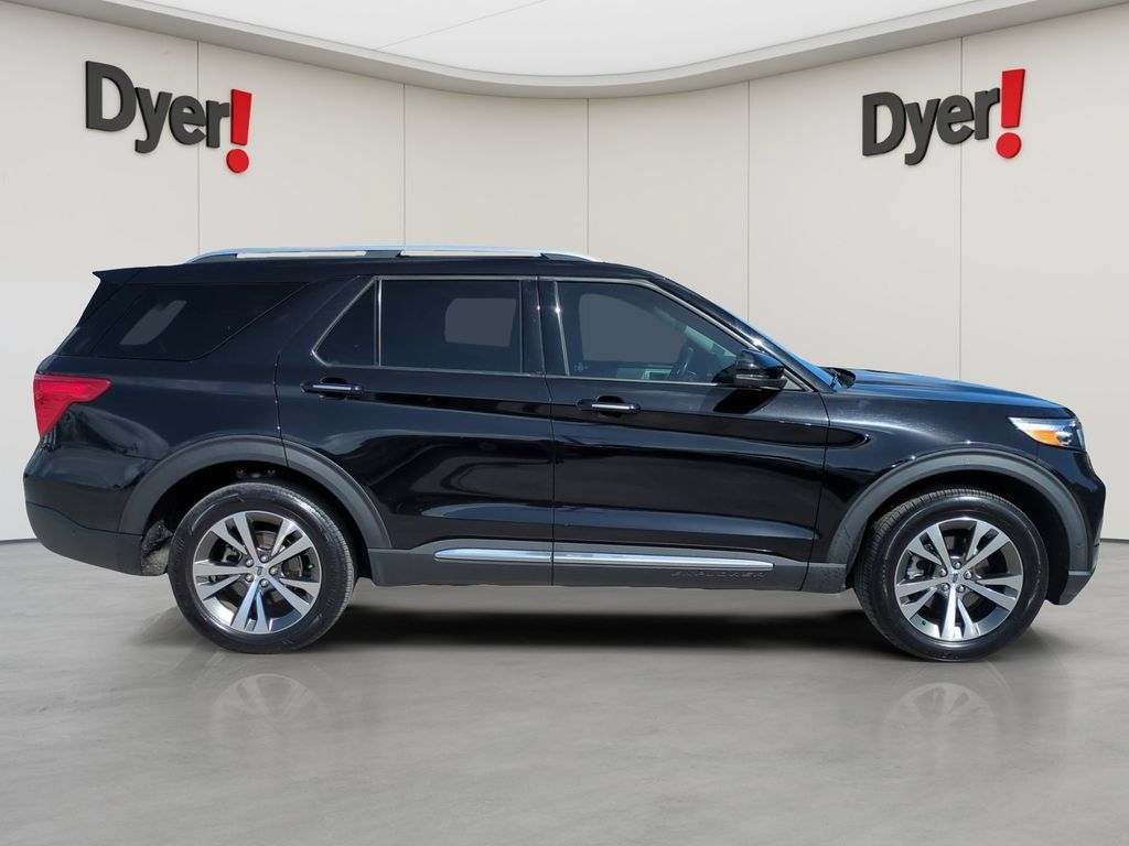 Used 2020 Ford Explorer Platinum w/ Premium Technology Package AWD/4WD image 2