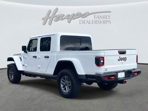 New 2026 Jeep Gladiator Mojave image 4
