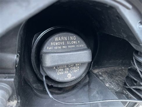 Used 2023 Subaru Outback Limited image 17