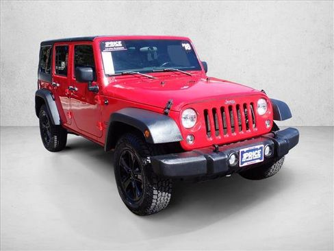 Used 2018 Jeep Wrangler Unlimited Sport w/ Connectivity Group AWD/4WD image 6
