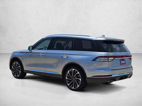Used 2020 Lincoln Aviator Reserve w/ Equipment Group 202A AWD/4WD image 7