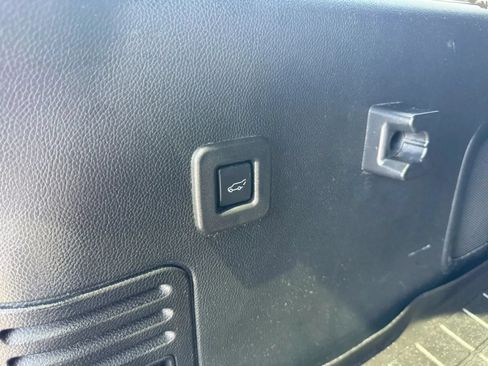 Used 2016 Ford Expedition EL Platinum AWD/4WD image 48