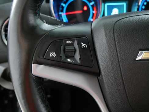 Used 2015 Chevrolet Cruze LTZ w/ Sun, Sound and Sport Package FWD image 28
