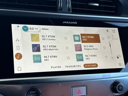 New 2024 Jaguar I-PACE R-Dynamic HSE image 16