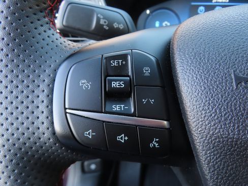 Used 2023 Ford Escape ST-Line Elite image 23