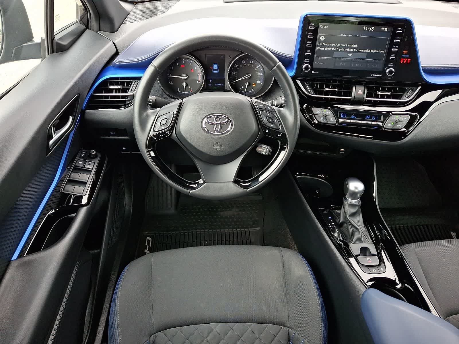 Used 2020 Toyota C-HR XLE FWD image 13