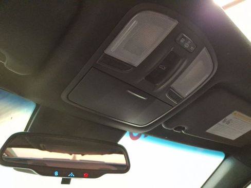 Used 2019 Hyundai Veloster Turbo image 24