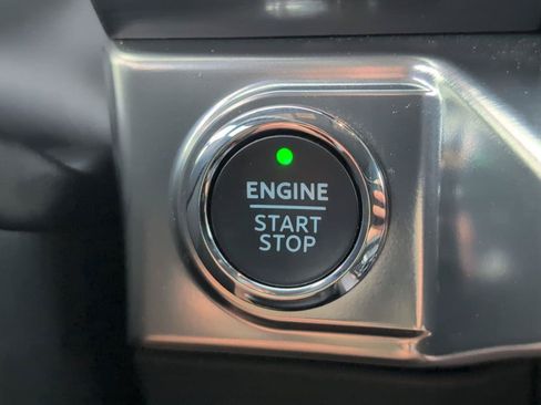 Used 2023 Ford F150 Lariat w/ Equipment Group 502A High AWD/4WD image 29