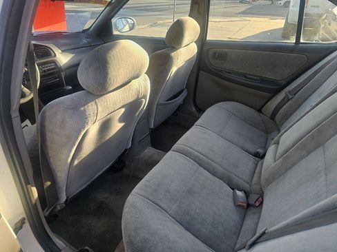 Used 2001 Nissan Altima GXE image 17