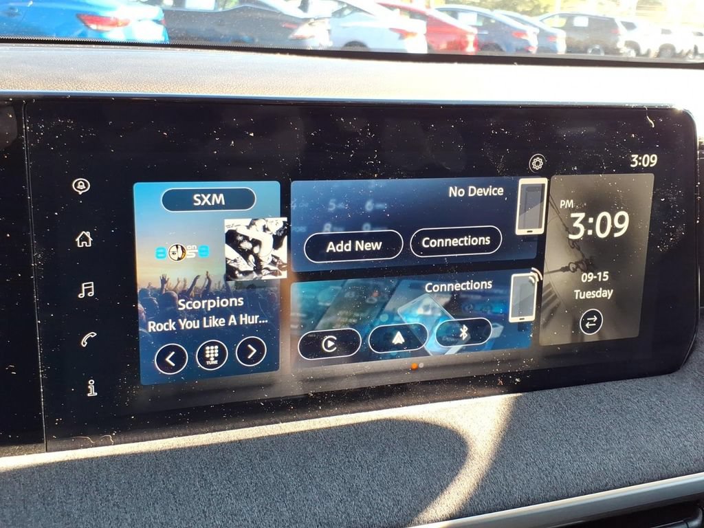 Certified 2025 Nissan Kicks SV FWD image 22