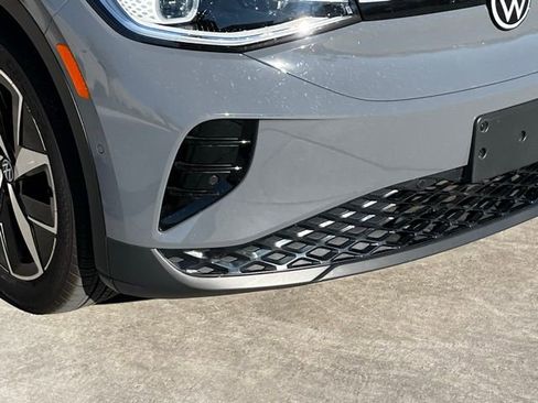 Used 2024 Volkswagen ID.4 Pro S image 8