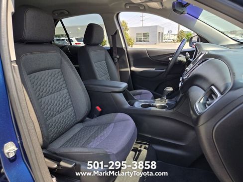 Used 2020 Chevrolet Equinox LT w/ Driver Convenience Package FWD image 15