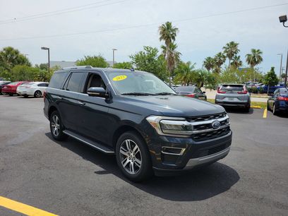 Used 2023 Ford Expedition Limited