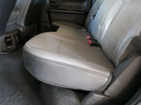 Used 2023 RAM 2500 Tradesman w/ Chrome Appearance Group image 11