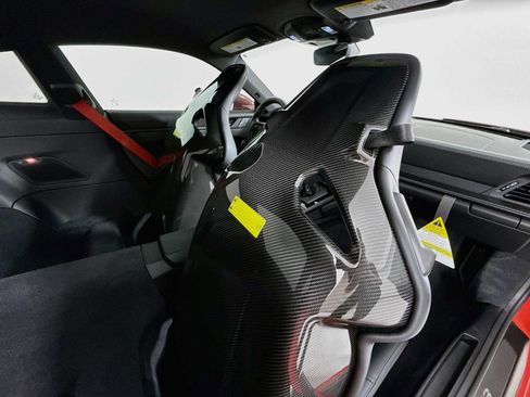 Certified 2026 Porsche 911 GT3 RWD image 34