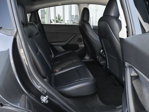 Used 2024 Tesla Model Y Performance AWD/4WD image 35