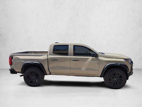 Used 2023 Chevrolet Colorado Trail Boss w/ Advanced Trailering Package AWD/4WD image 4
