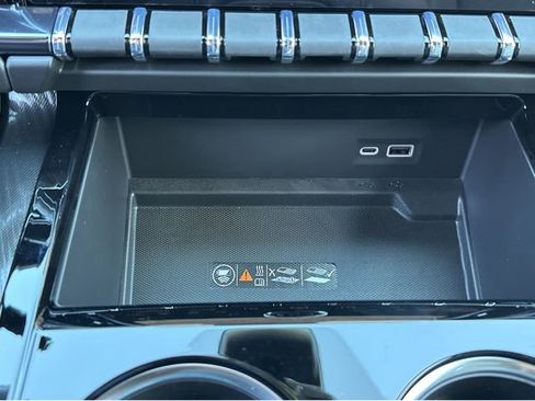 New 2026 GMC Yukon AT4 image 28