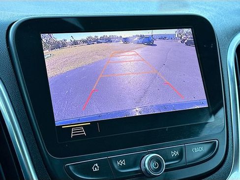 Used 2020 Chevrolet Equinox LT w/ Midnight Edition image 14