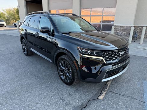 Used 2023 Kia Sorento SX Prestige AWD/4WD image 1