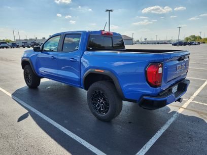 New 2026 GMC Canyon Elevation w/ Convenience Package