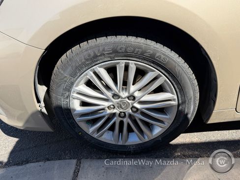 Used 2013 Lexus ES 350 w/ Premium Pkg image 6