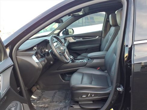 Certified 2023 Cadillac XT5 Premium Luxury image 19