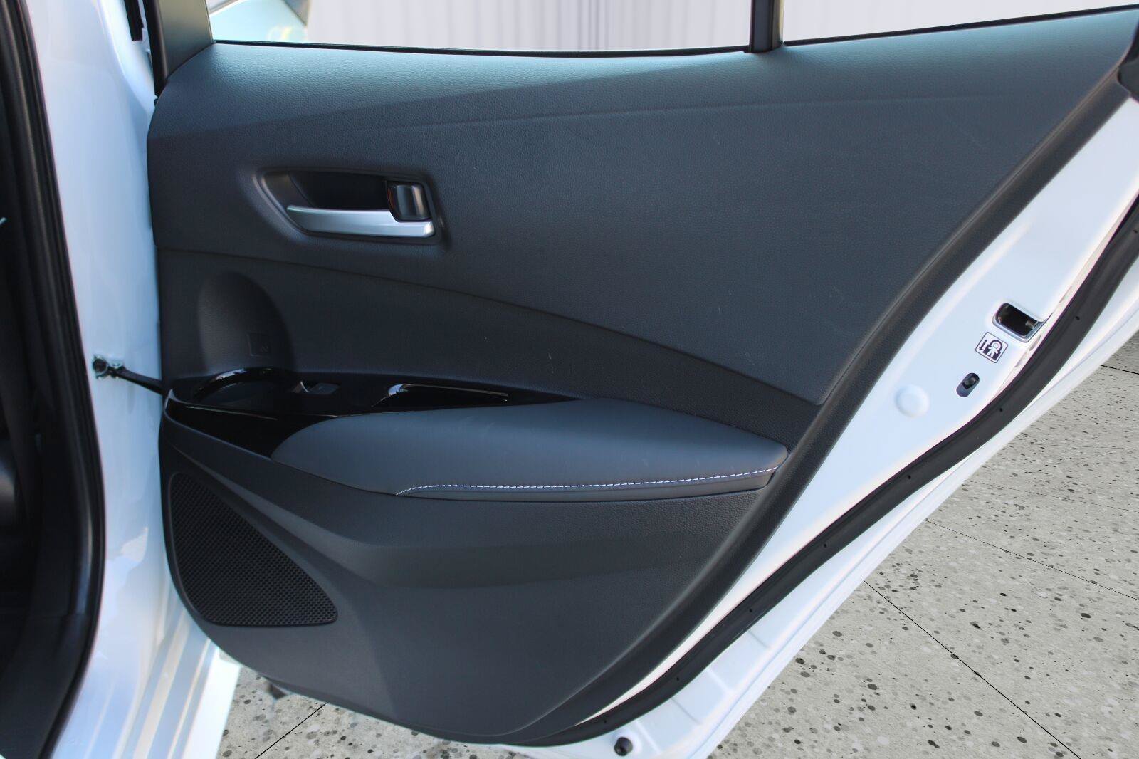 Certified 2024 Toyota Corolla SE w/ SE Package FWD image 41