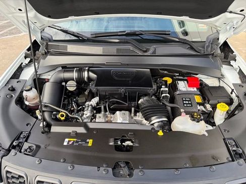 Used 2024 Jeep Compass Trailhawk image 22