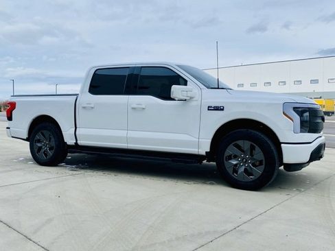 Used 2024 Ford F150 Lightning XLT image 3