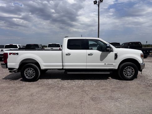 Used 2021 Ford F350 XLT w/ XLT Premium Package AWD/4WD image 7