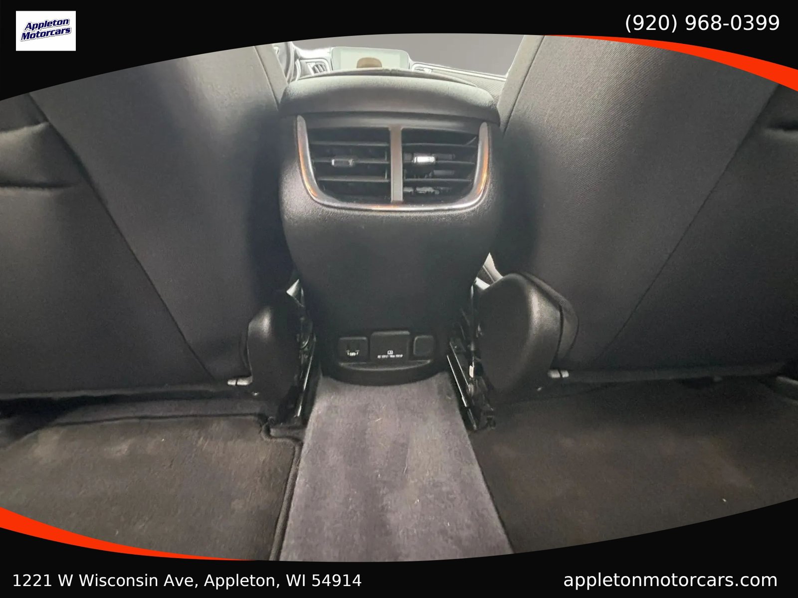 Used 2018 Chevrolet Malibu LT FWD image 34