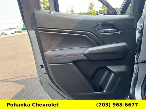 Used 2025 Chevrolet Colorado Z71 w/ Z71 Convenience Package 2 AWD/4WD image 25