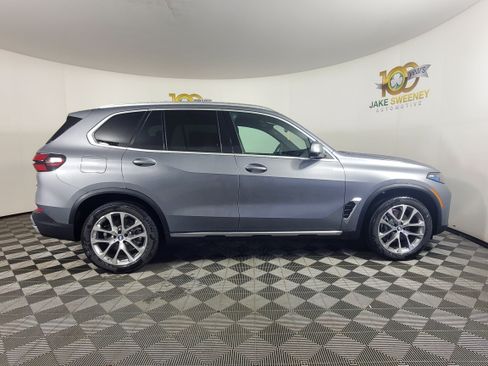 New 2026 BMW X5 xDrive40i image 8