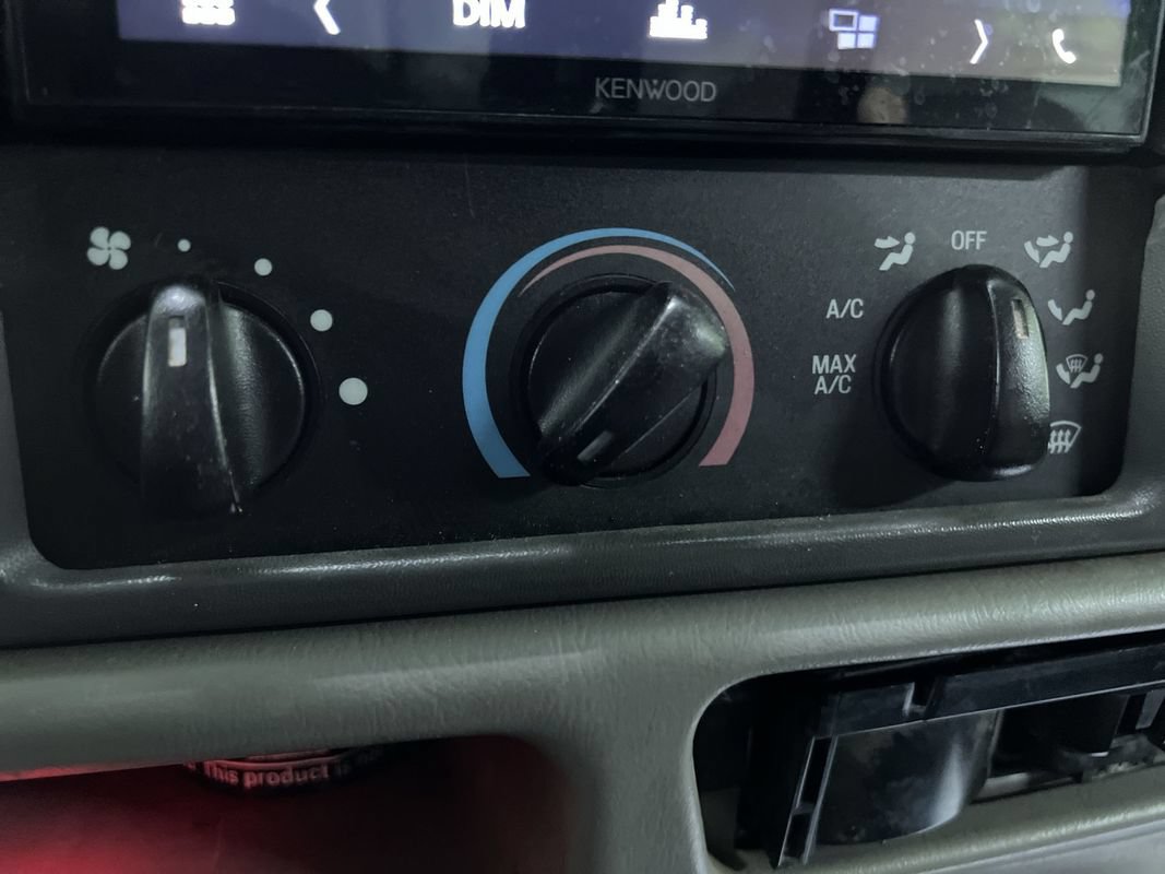 Used 2001 Ford F350 4x4 Crew Cab Super Duty image 24