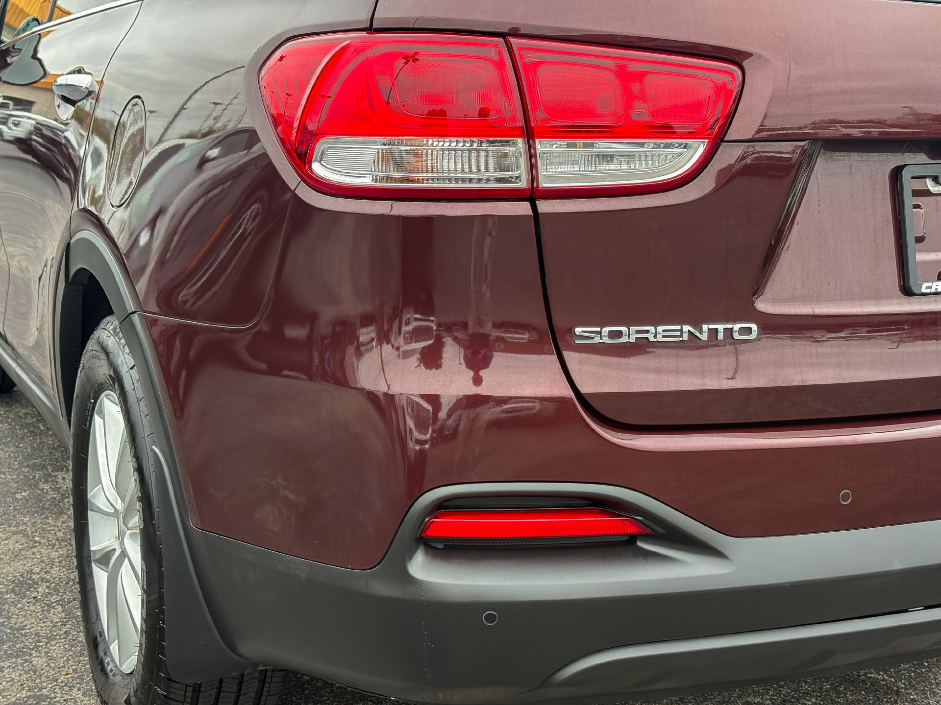 Used 2018 Kia Sorento AWD image 9